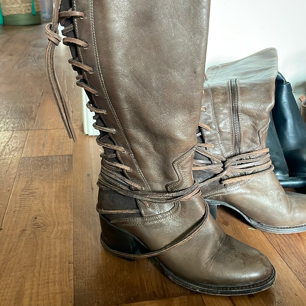 Freebird by Steven Coal Taupe Leather Tall Suede Lace Up Riding Boots Size 7